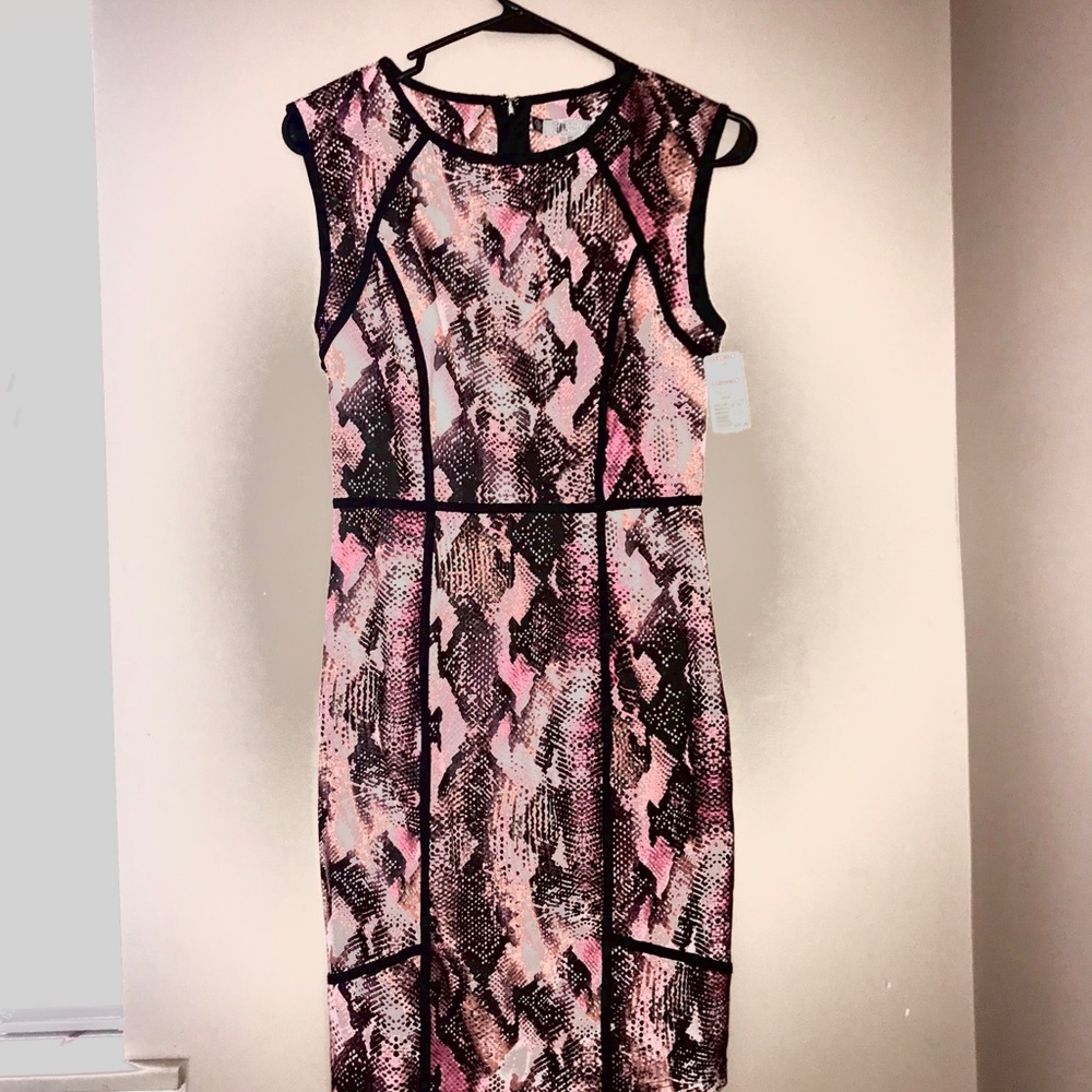 NWT Jennifer Lopez Reptile Print Dress Pink/Black